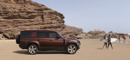 랜드로버 디펜더 130. 재규어 랜드로버 코리아 제공